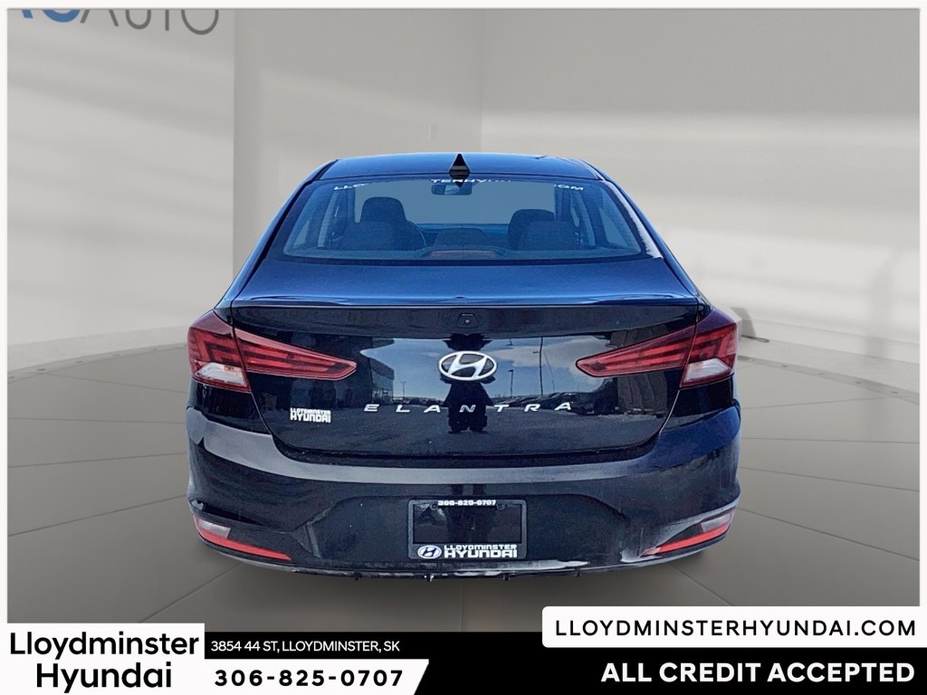 2020 Hyundai Elantra Preferred w/Sun & Safety Package in Lloydminster, Saskatchewan - 3 - w1024h768px