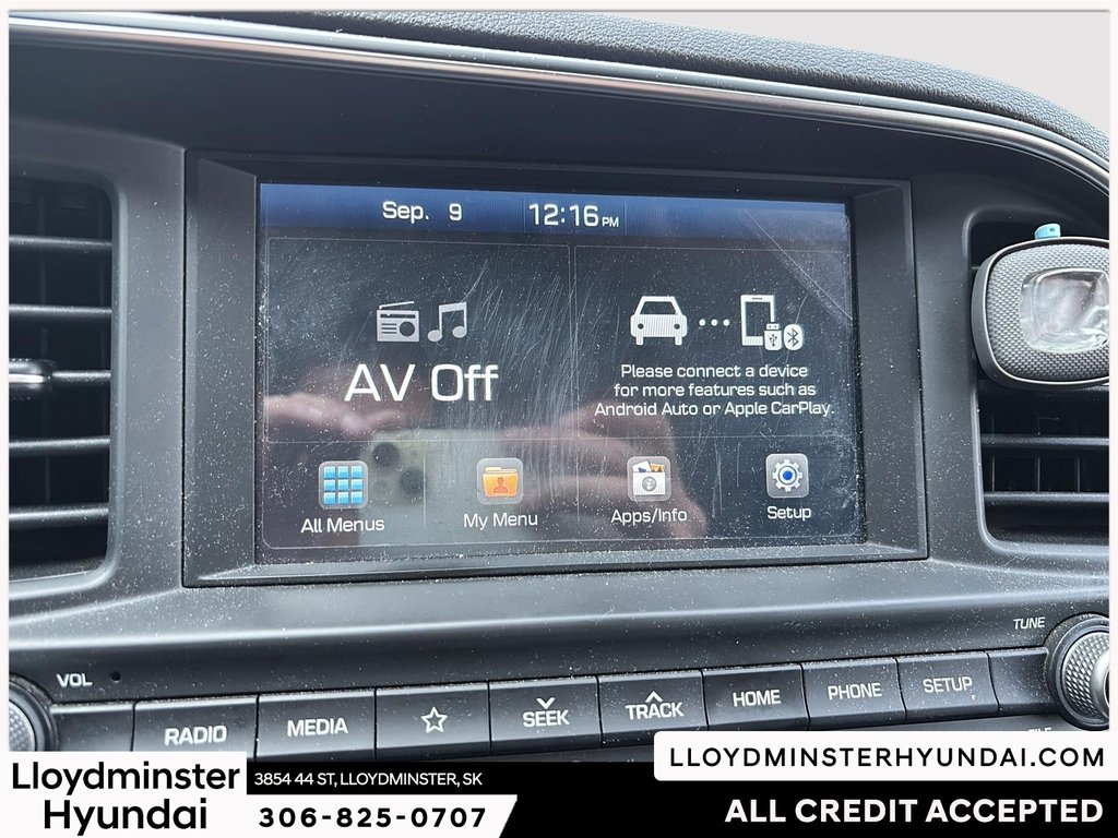 2020 Hyundai Elantra Preferred in Lloydminster, Saskatchewan - 23 - w1024h768px