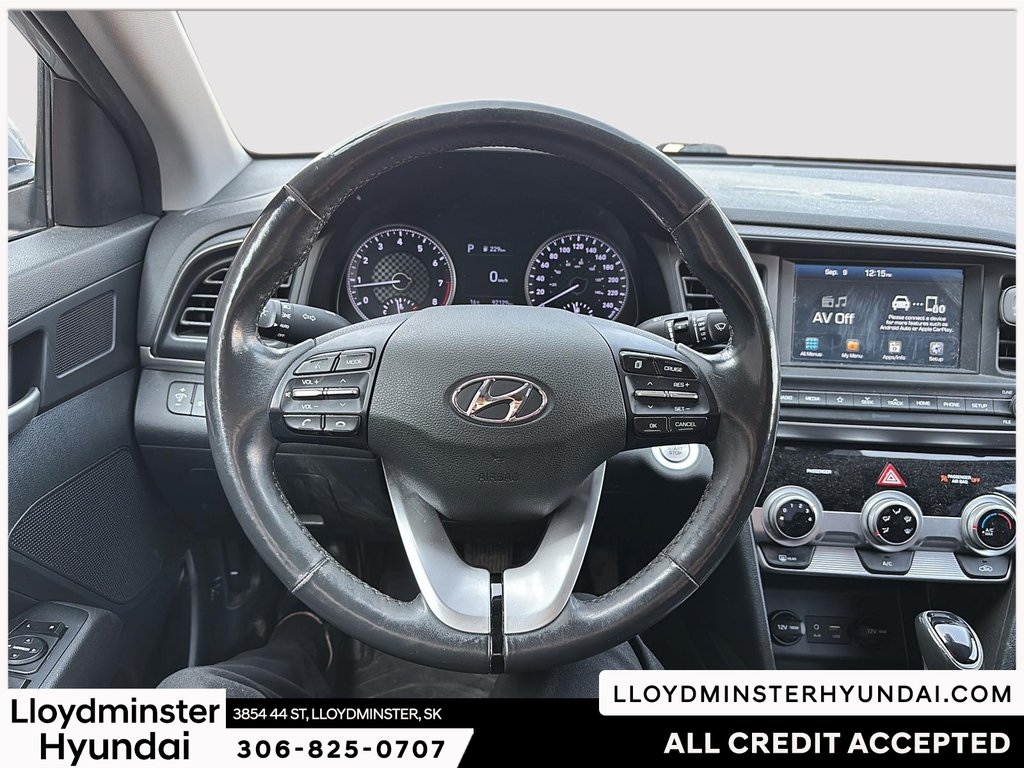 2020 Hyundai Elantra Preferred in Lloydminster, Saskatchewan - 14 - w1024h768px