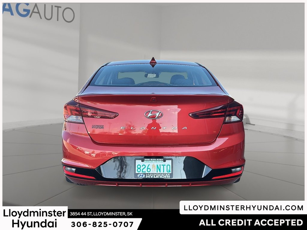 2020 Hyundai Elantra Preferred in Lloydminster, Saskatchewan - 6 - w1024h768px