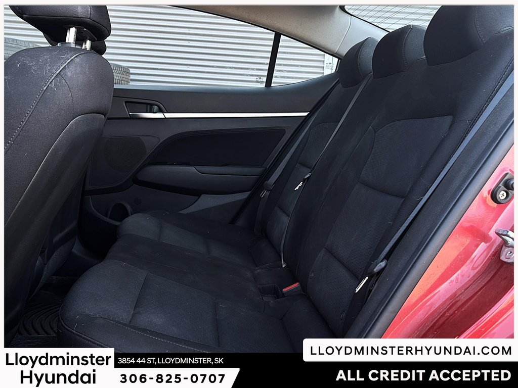 2020 Hyundai Elantra Preferred in Lloydminster, Saskatchewan - 11 - w1024h768px