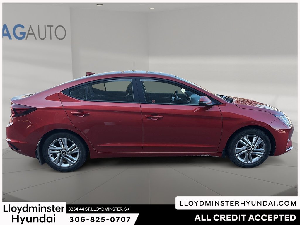 2020 Hyundai Elantra Preferred in Lloydminster, Saskatchewan - 4 - w1024h768px
