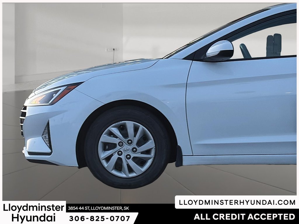 2020 Hyundai Elantra Essential in Lloydminster, Saskatchewan - 9 - w1024h768px