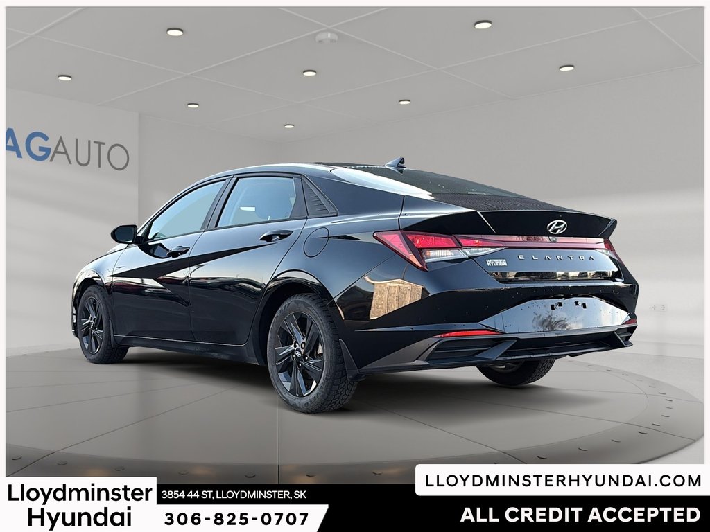 2021 Hyundai Elantra Preferred in Lloydminster, Saskatchewan - 7 - w1024h768px