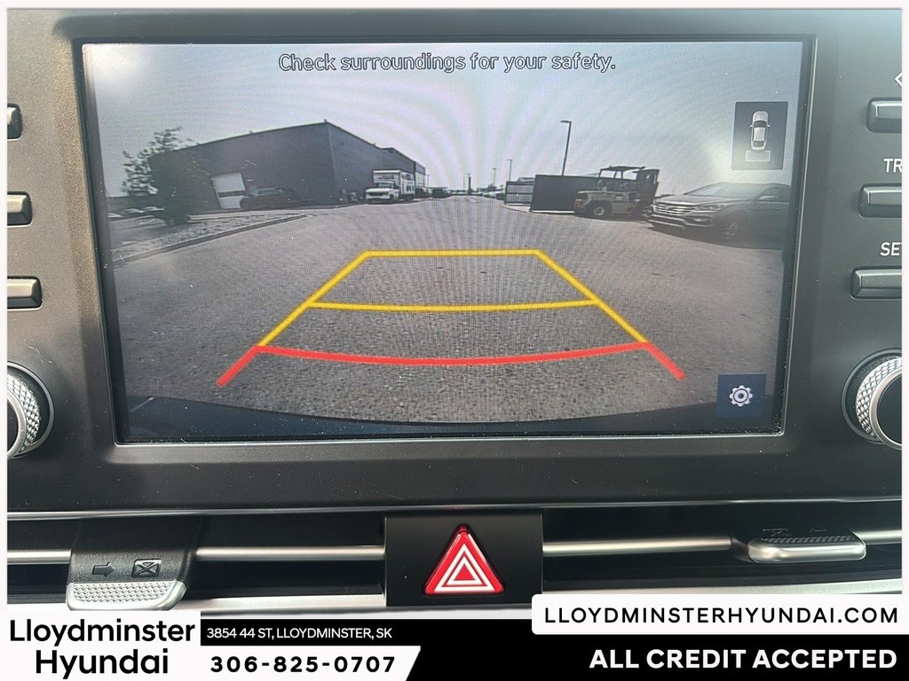 2021 Hyundai Elantra Essential in Lloydminster, Saskatchewan - 18 - w1024h768px
