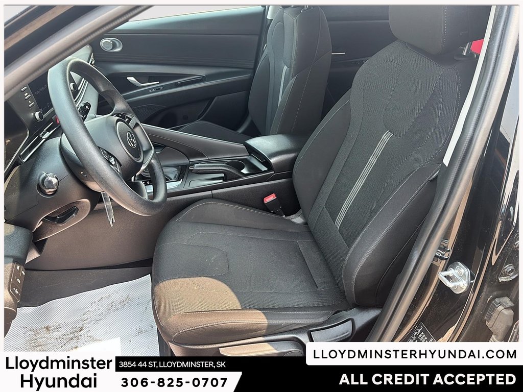2021 Hyundai Elantra Essential in Lloydminster, Saskatchewan - 11 - w1024h768px