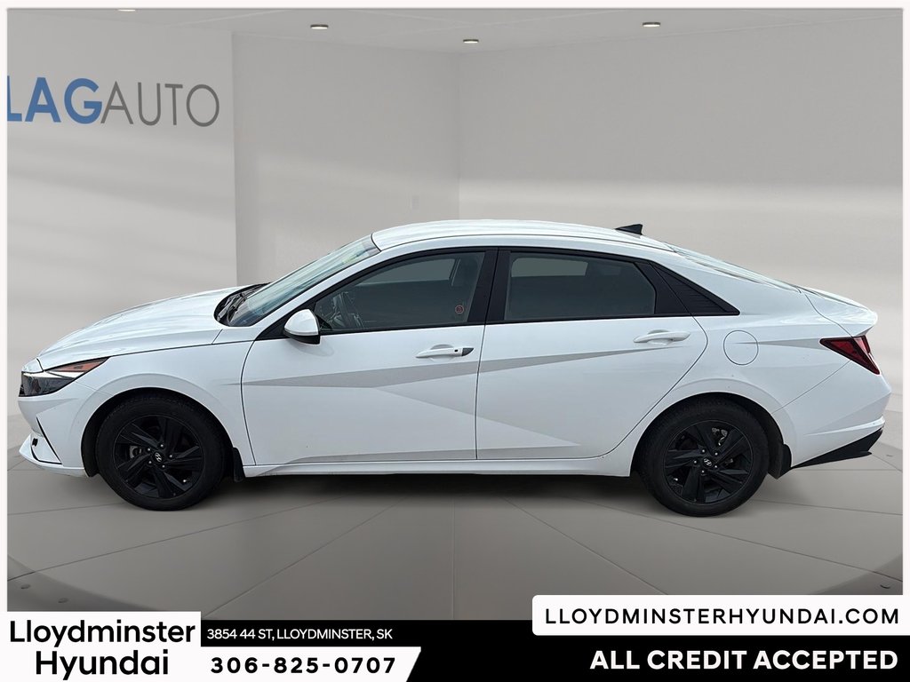 2021 Hyundai Elantra Essential in Lloydminster, Saskatchewan - 8 - w1024h768px