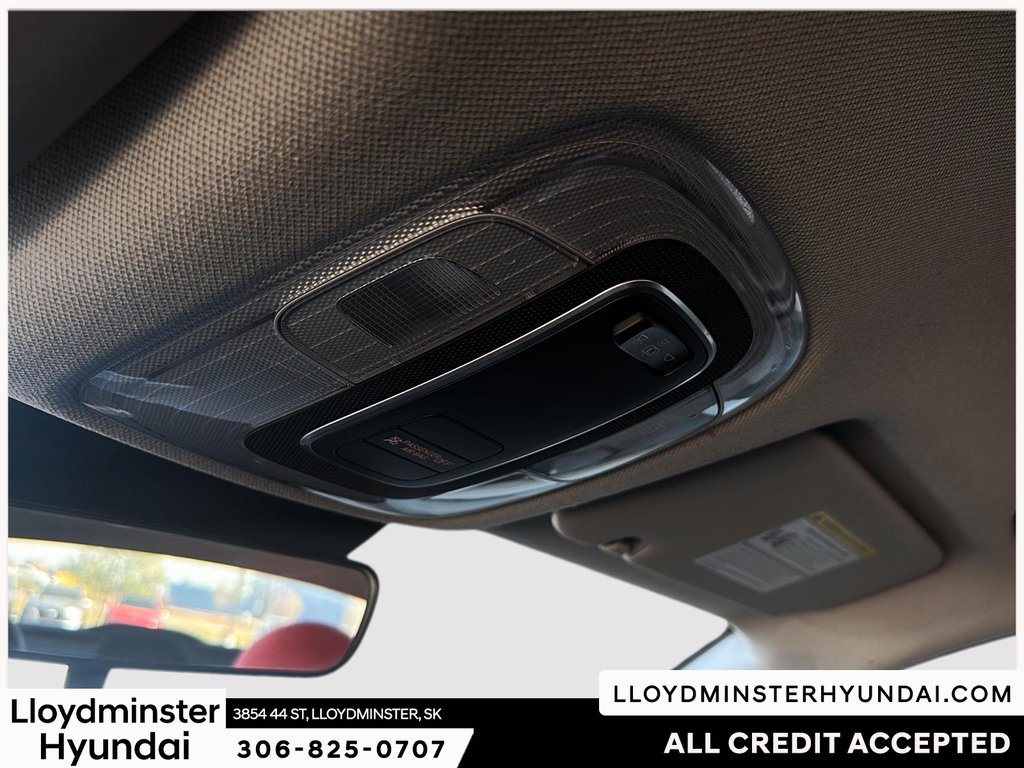 2021 Hyundai Elantra Essential in Lloydminster, Saskatchewan - 21 - w1024h768px