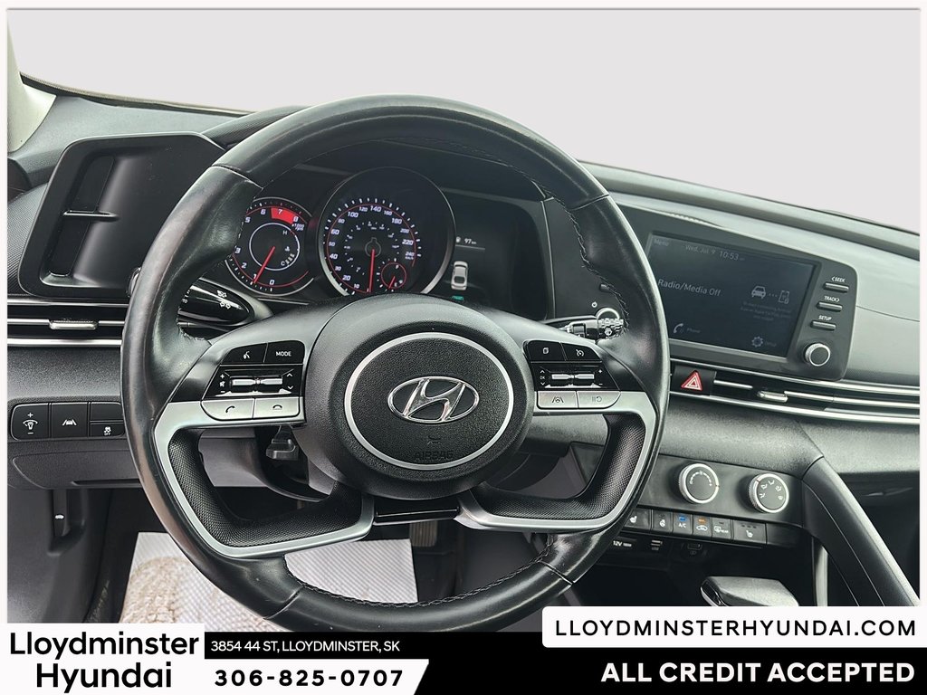 2021 Hyundai Elantra Essential in Lloydminster, Saskatchewan - 14 - w1024h768px