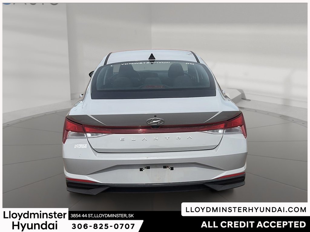 2021 Hyundai Elantra Preferred in Lloydminster, Saskatchewan - 6 - w1024h768px