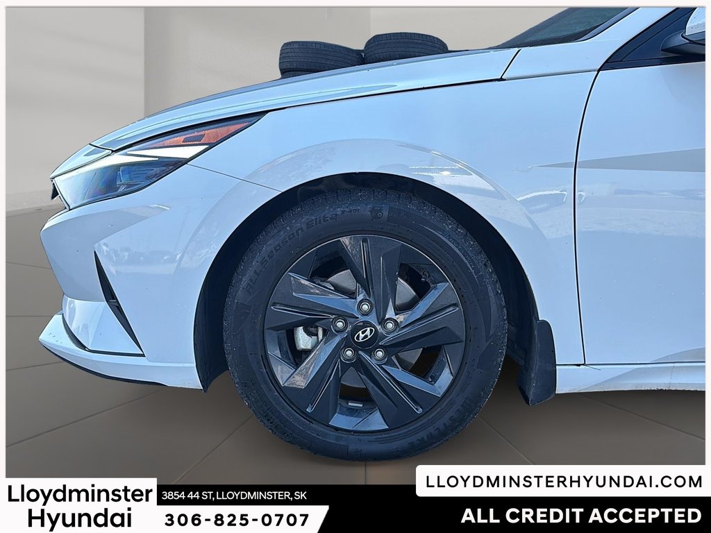 2021 Hyundai Elantra Preferred in Lloydminster, Saskatchewan - 10 - w1024h768px