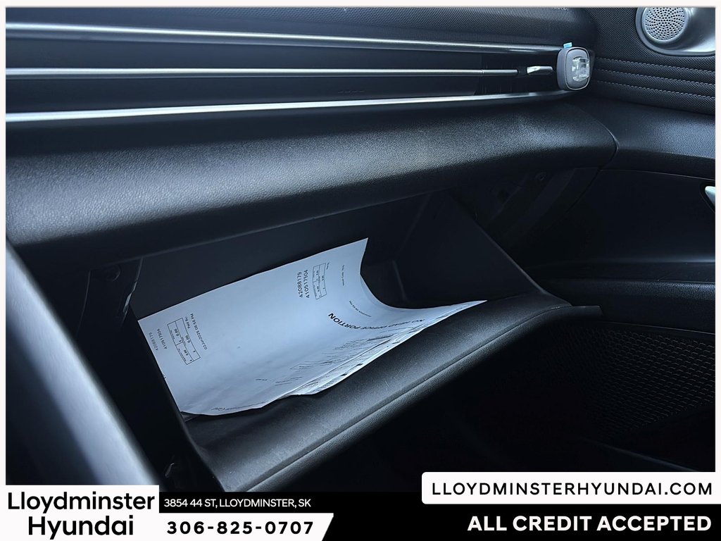 2021 Hyundai Elantra Preferred in Lloydminster, Saskatchewan - 21 - w1024h768px