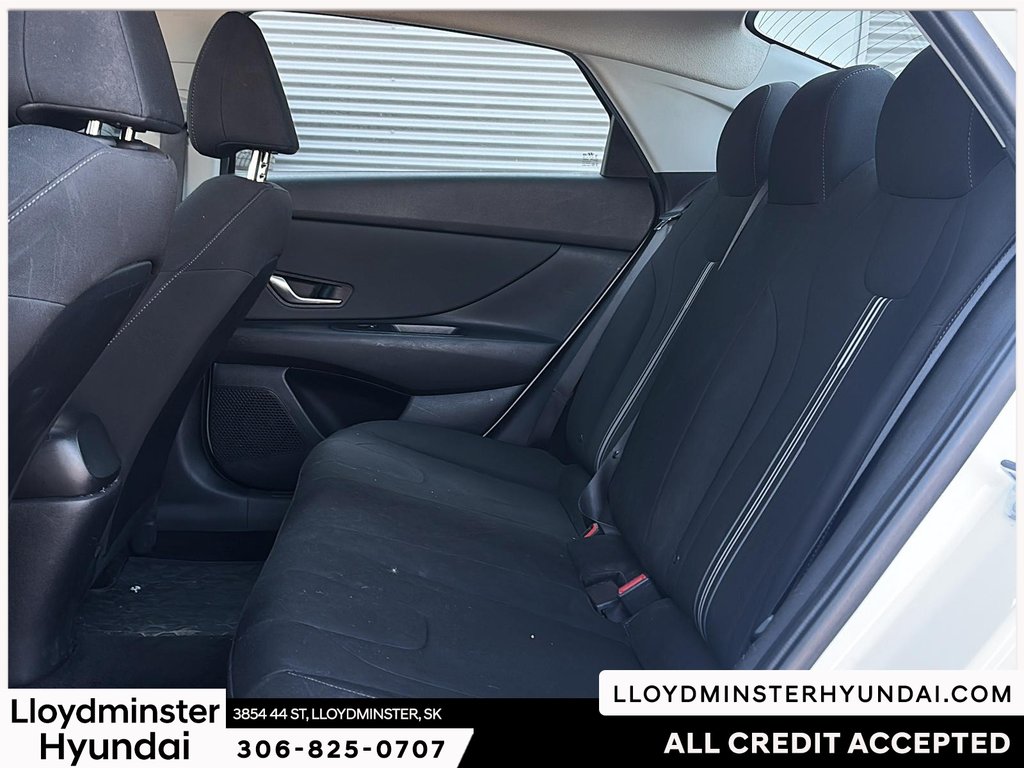 2021 Hyundai Elantra Preferred in Lloydminster, Saskatchewan - 11 - w1024h768px