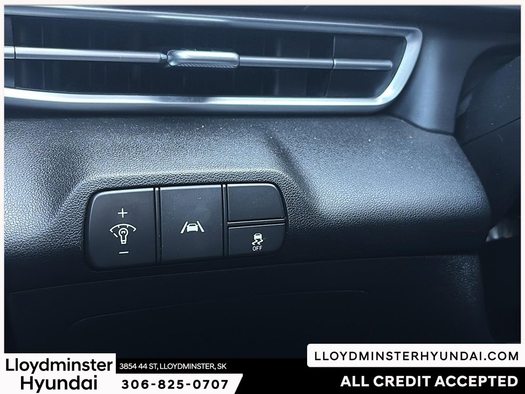 2021 Hyundai Elantra Preferred in Lloydminster, Saskatchewan - 20 - w1024h768px