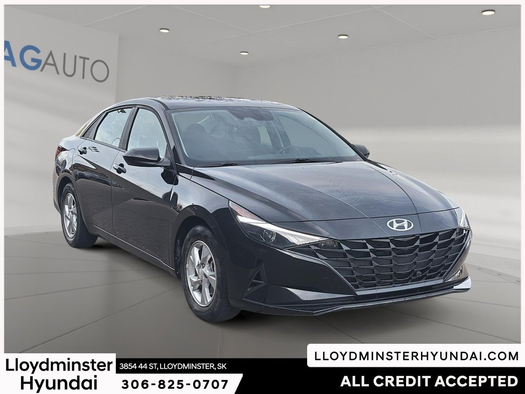 2021 Hyundai Elantra Essential in Lloydminster, Saskatchewan - 3 - w1024h768px