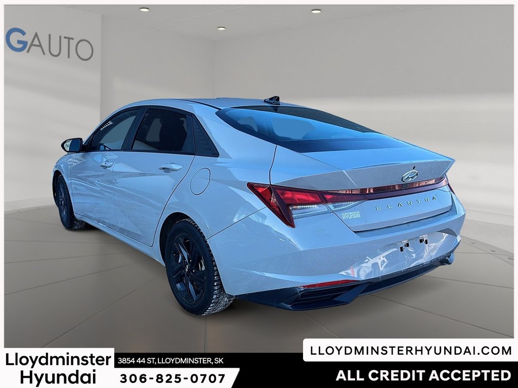 2021 Hyundai Elantra Preferred in Lloydminster, Saskatchewan - 7 - w1024h768px