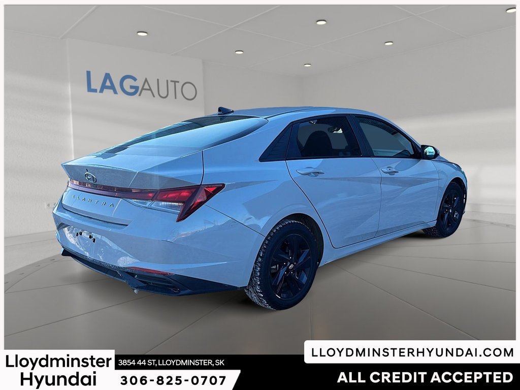 2021 Hyundai Elantra Preferred in Lloydminster, Saskatchewan - 5 - w1024h768px