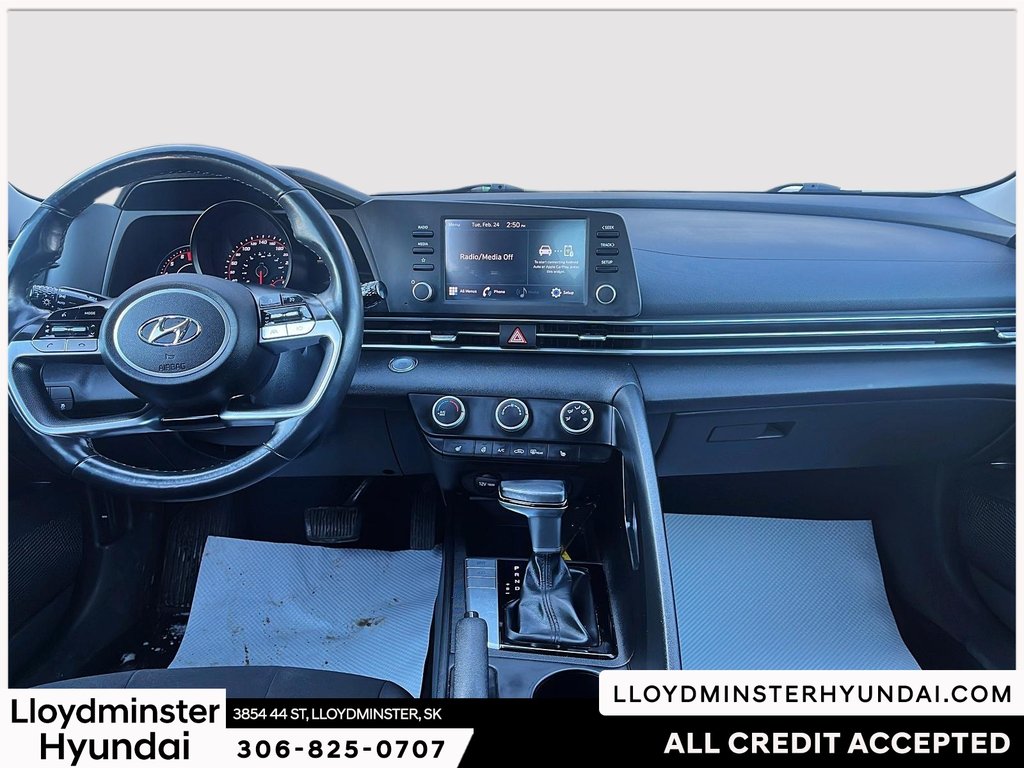 2021 Hyundai Elantra Preferred in Lloydminster, Saskatchewan - 13 - w1024h768px
