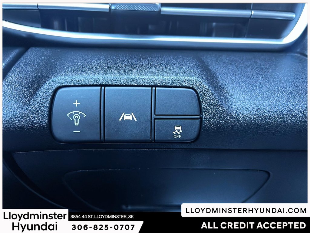 2021 Hyundai Elantra Preferred in Lloydminster, Saskatchewan - 19 - w1024h768px