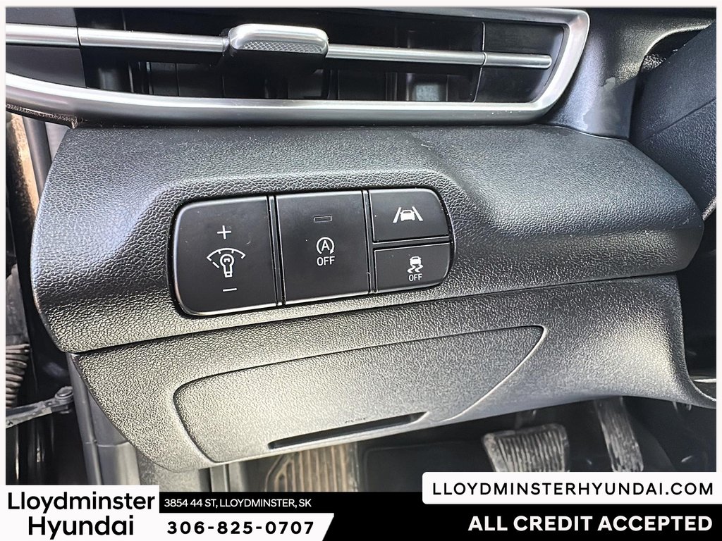 2021 Hyundai Elantra Essential in Lloydminster, Saskatchewan - 18 - w1024h768px