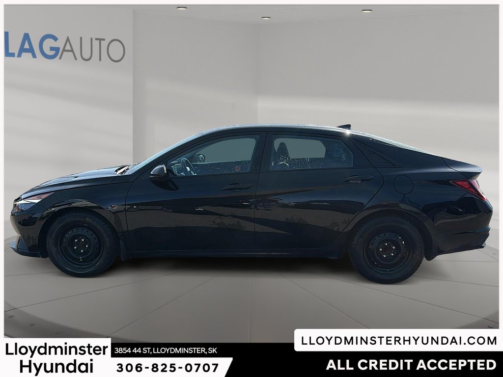 2021 Hyundai Elantra Essential in Lloydminster, Saskatchewan - 8 - w1024h768px