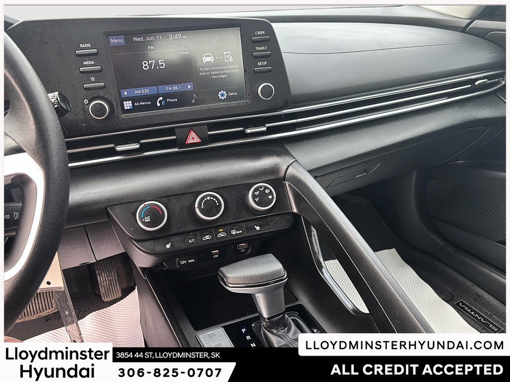 2022 Hyundai Elantra Essential in Lloydminster, Saskatchewan - 20 - w1024h768px