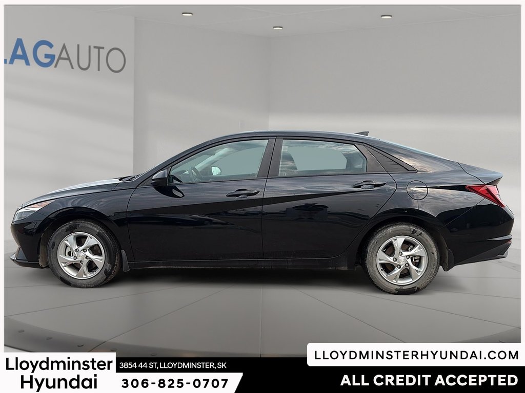 2022 Hyundai Elantra Essential in Lloydminster, Saskatchewan - 8 - w1024h768px