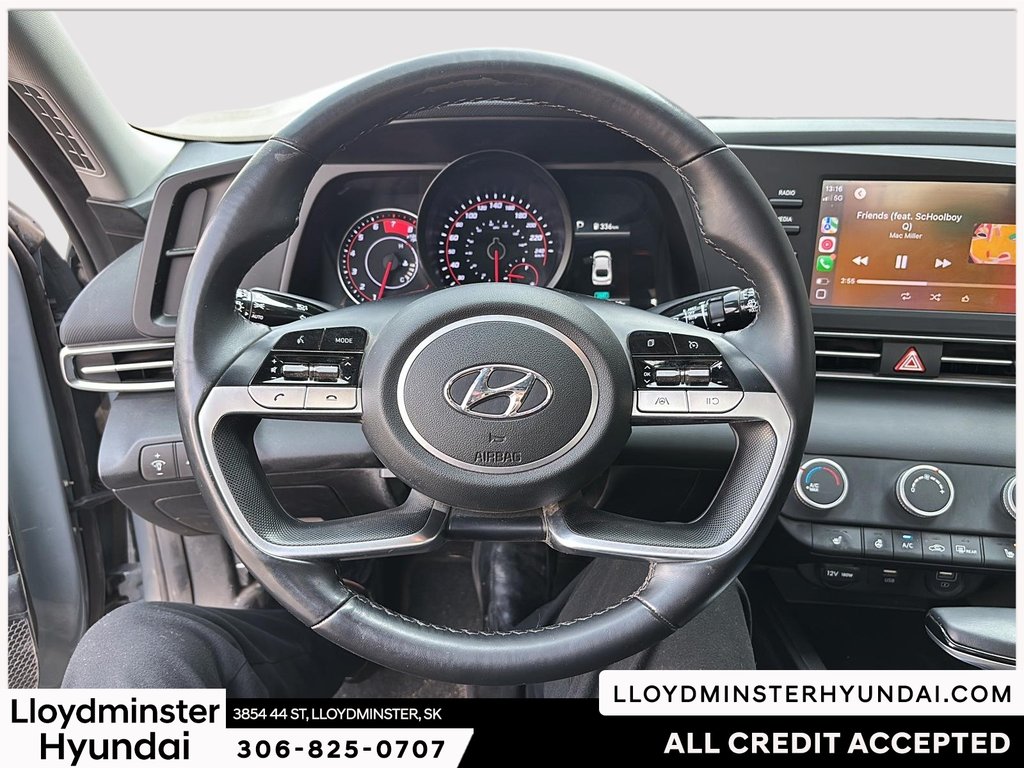 2022 Hyundai Elantra Preferred in Lloydminster, Saskatchewan - 14 - w1024h768px