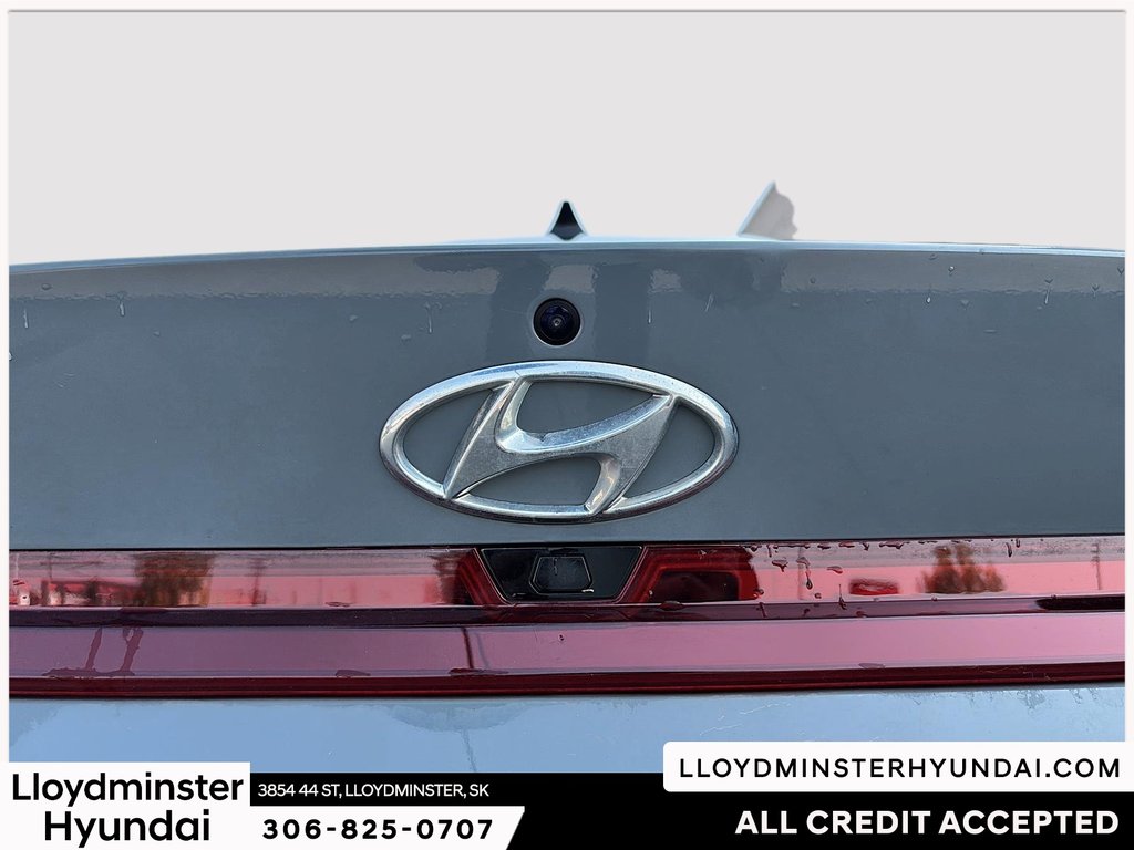 2022 Hyundai Elantra Preferred in Lloydminster, Saskatchewan - 21 - w1024h768px