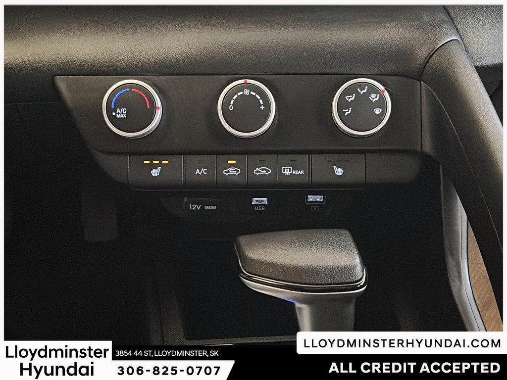 2022 Hyundai Elantra Essential in Lloydminster, Saskatchewan - 19 - w1024h768px