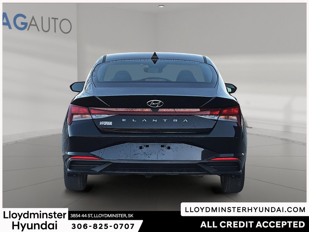 2022 Hyundai Elantra Essential in Lloydminster, Saskatchewan - 6 - w1024h768px