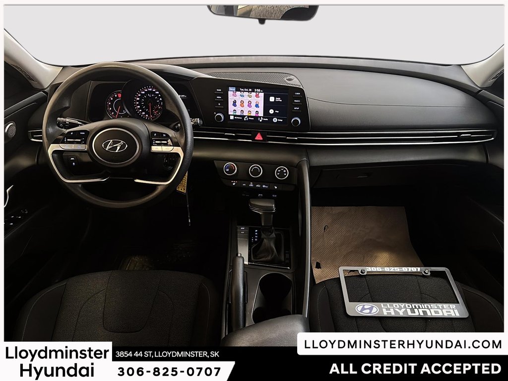 2022 Hyundai Elantra Essential in Lloydminster, Saskatchewan - 11 - w1024h768px
