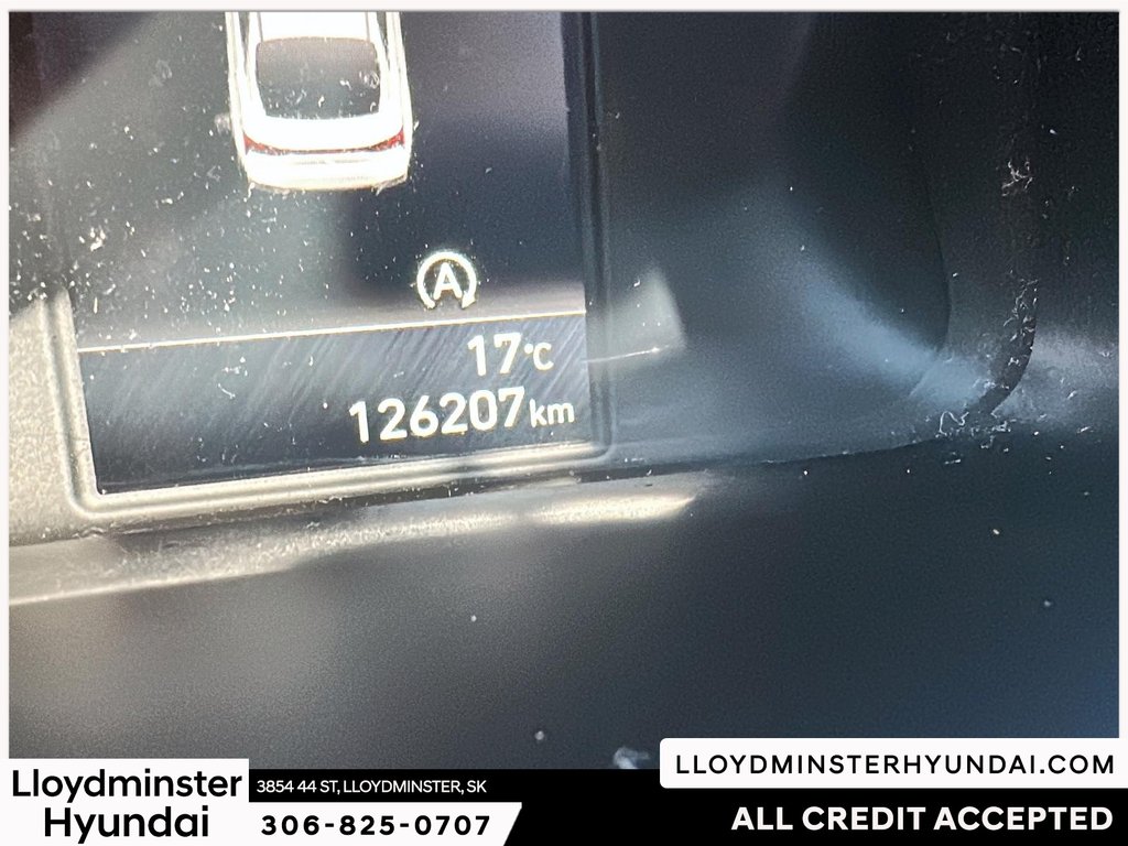 2022 Hyundai Elantra Essential in Lloydminster, Saskatchewan - 15 - w1024h768px