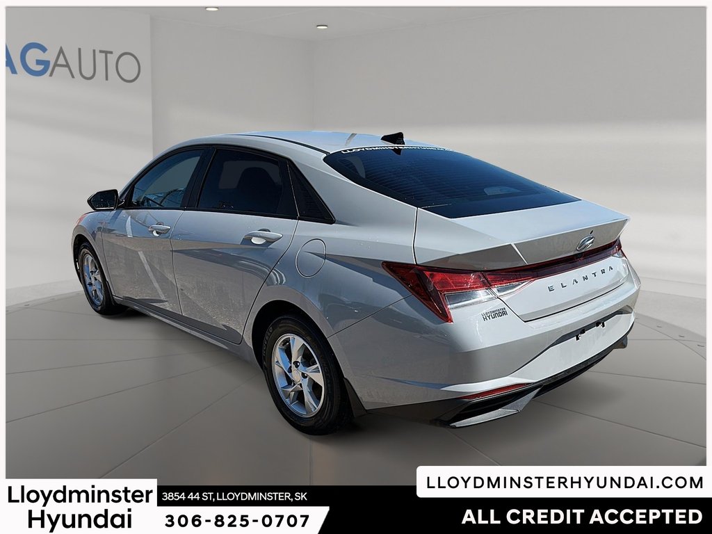 2022 Hyundai Elantra Essential in Lloydminster, Saskatchewan - 7 - w1024h768px