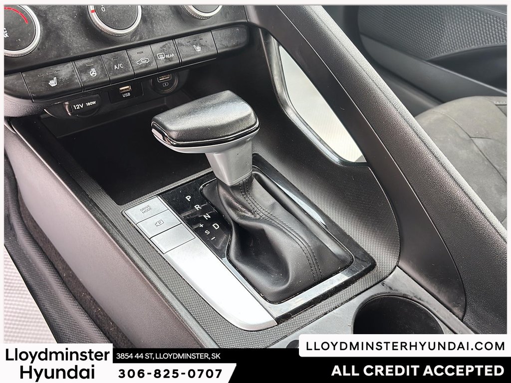 2023 Hyundai Elantra Preferred in Lloydminster, Saskatchewan - 16 - w1024h768px