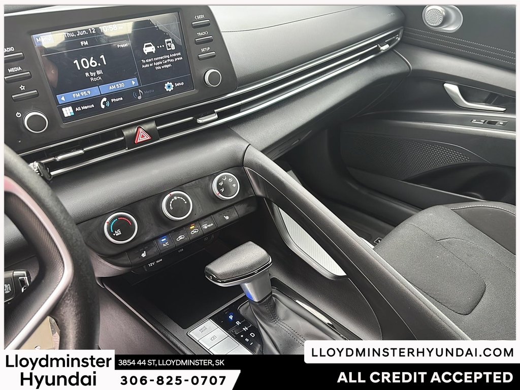 2023 Hyundai Elantra Essential in Lloydminster, Saskatchewan - 21 - w1024h768px