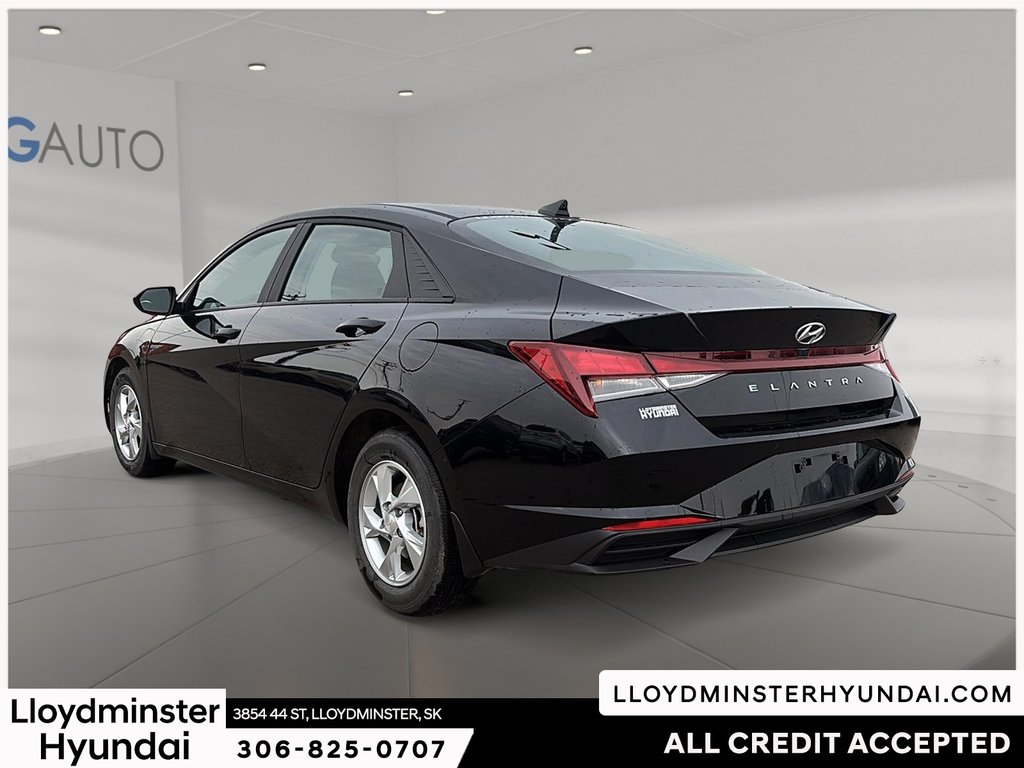 2023 Hyundai Elantra Essential in Lloydminster, Saskatchewan - 7 - w1024h768px