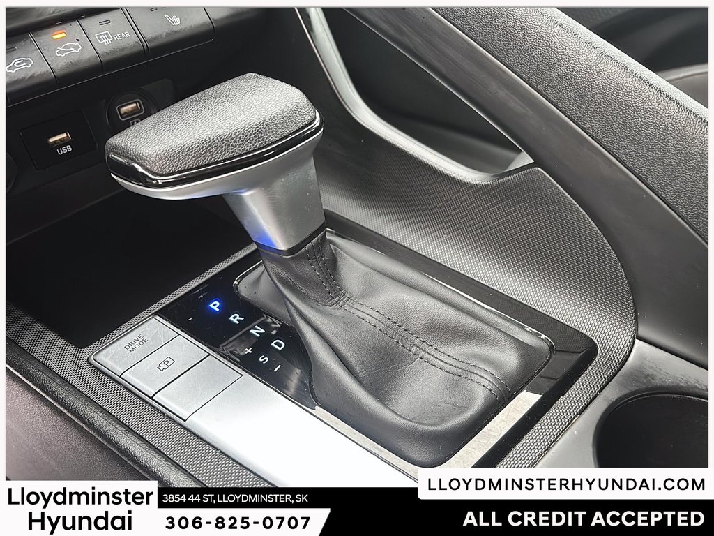 2023 Hyundai Elantra Essential in Lloydminster, Saskatchewan - 18 - w1024h768px