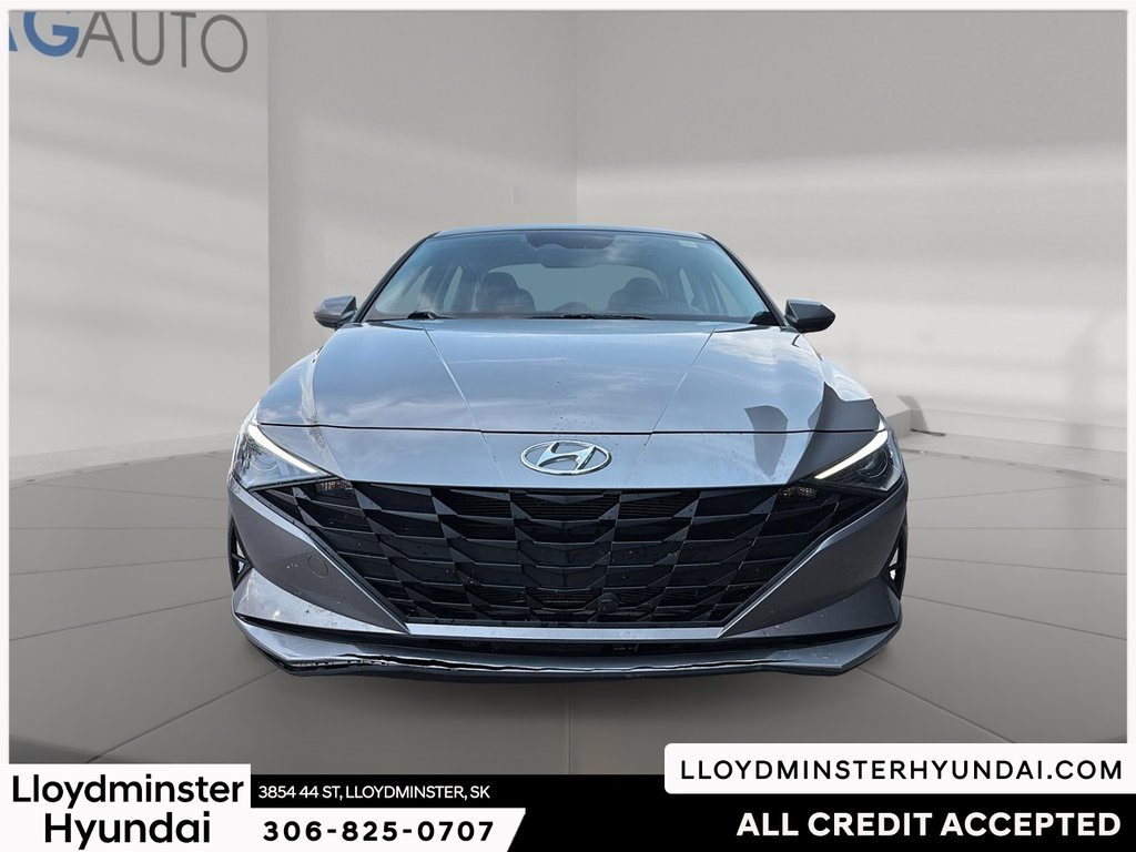 2023 Hyundai Elantra Essential in Lloydminster, Saskatchewan - 2 - w1024h768px