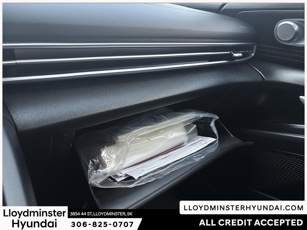 2023 Hyundai Elantra Essential in Lloydminster, Saskatchewan - 19 - w1024h768px