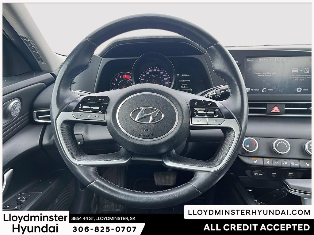 2023 Hyundai Elantra Preferred in Lloydminster, Saskatchewan - 14 - w1024h768px