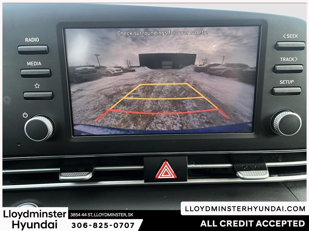 2023 Hyundai Elantra Preferred in Lloydminster, Saskatchewan - 22 - w1024h768px