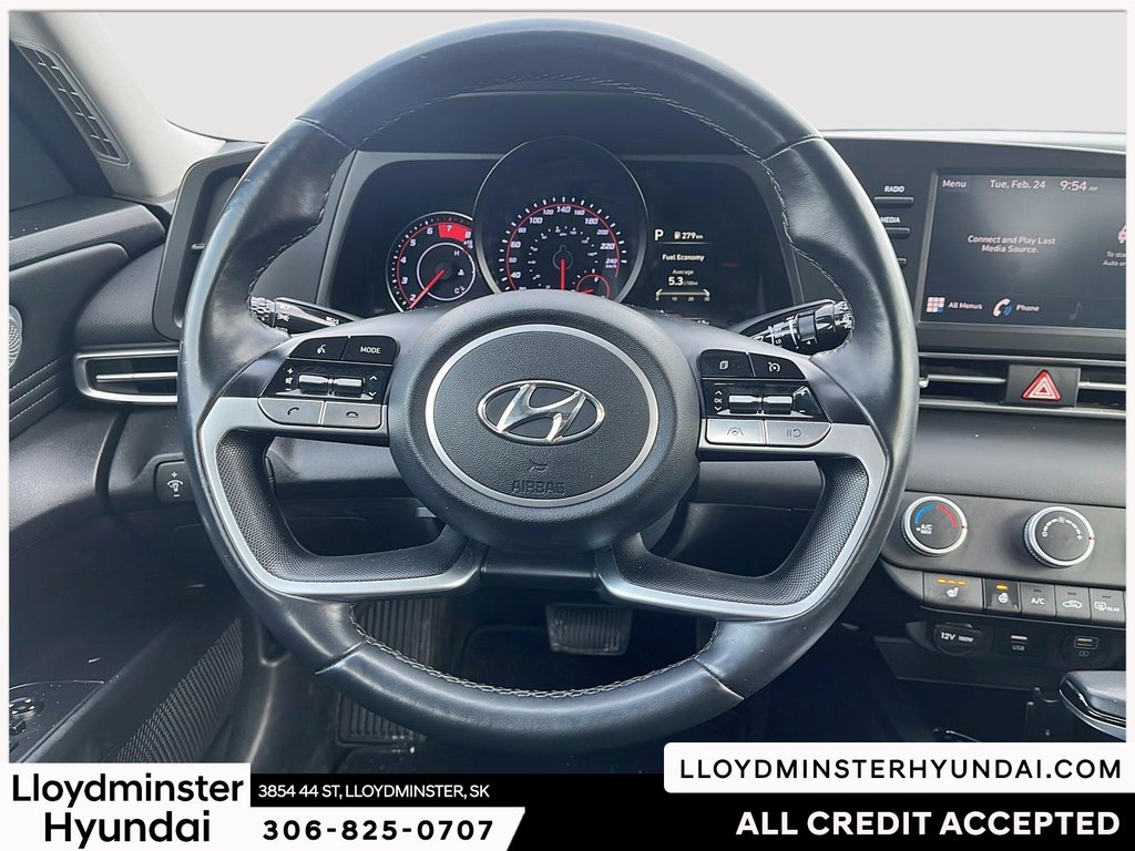 2023 Hyundai Elantra Preferred in Lloydminster, Saskatchewan - 15 - w1024h768px