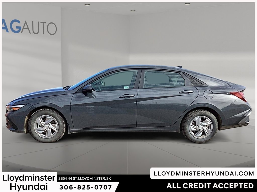 2024 Hyundai Elantra Preferred in Lloydminster, Saskatchewan - 6 - w1024h768px