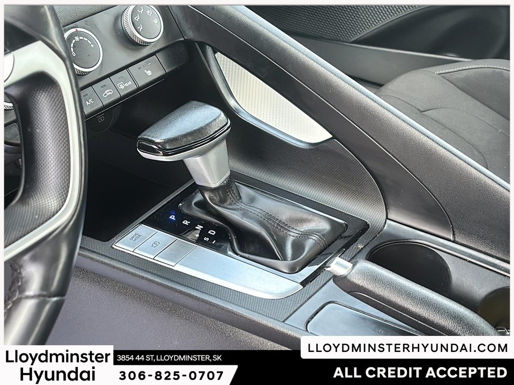 2024 Hyundai Elantra Preferred in Lloydminster, Saskatchewan - 17 - w1024h768px