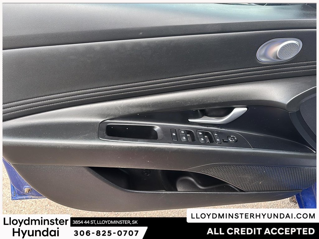 2024 Hyundai Elantra Preferred in Lloydminster, Saskatchewan - 13 - w1024h768px