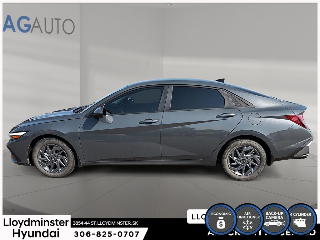 2024 Hyundai Elantra Preferred in Lloydminster, Saskatchewan - 8 - w1024h768px