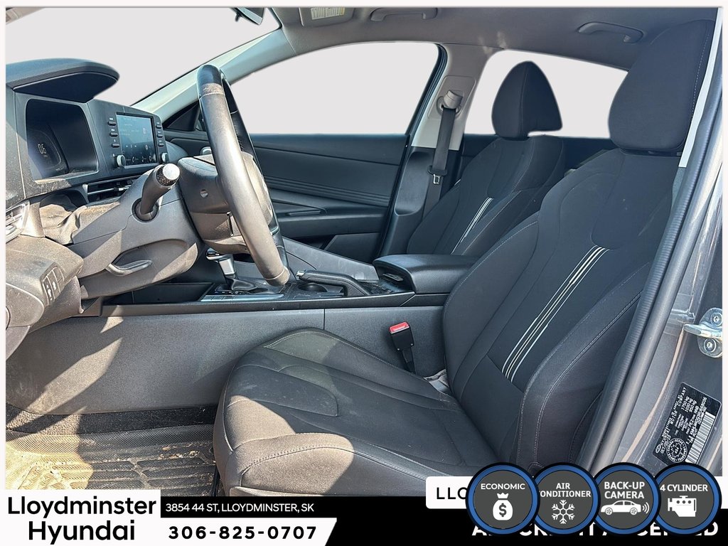2024 Hyundai Elantra Preferred in Lloydminster, Saskatchewan - 12 - w1024h768px