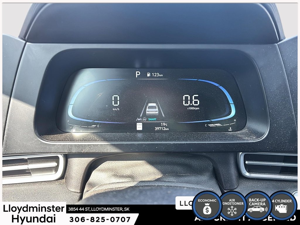 2024 Hyundai Elantra Preferred in Lloydminster, Saskatchewan - 17 - w1024h768px