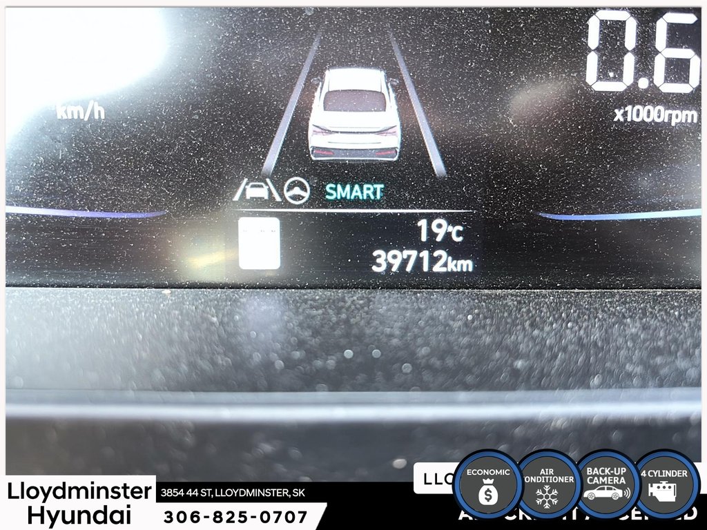 2024 Hyundai Elantra Preferred in Lloydminster, Saskatchewan - 16 - w1024h768px